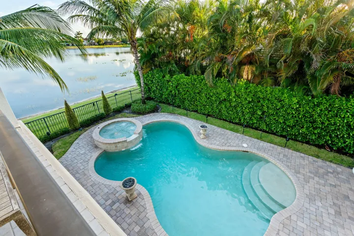 27-web-or-mls-A7403544