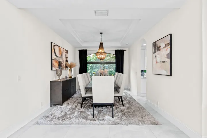 55-web-or-mls-A7403440