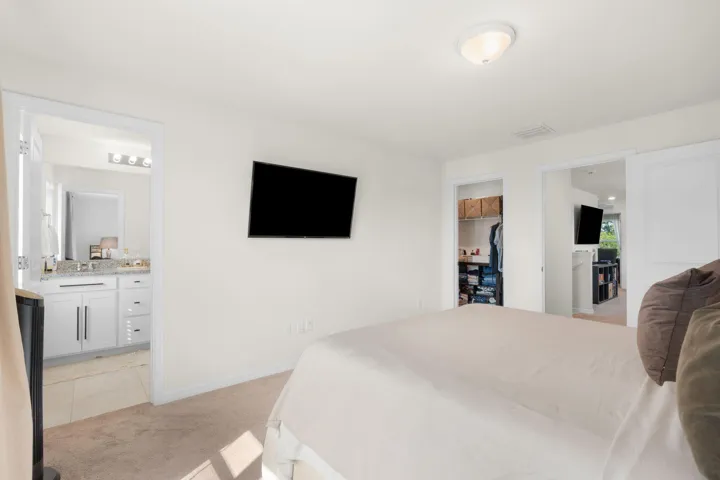 33-web-or-mls-2906 Olivia Ave, Oakland P