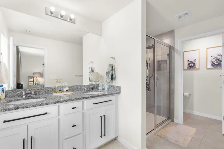 31-web-or-mls-2906 Olivia Ave, Oakland P
