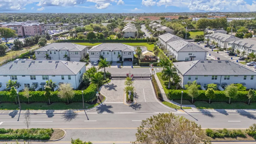 44-web-or-mls-2906 Olivia Ave, Oakland P