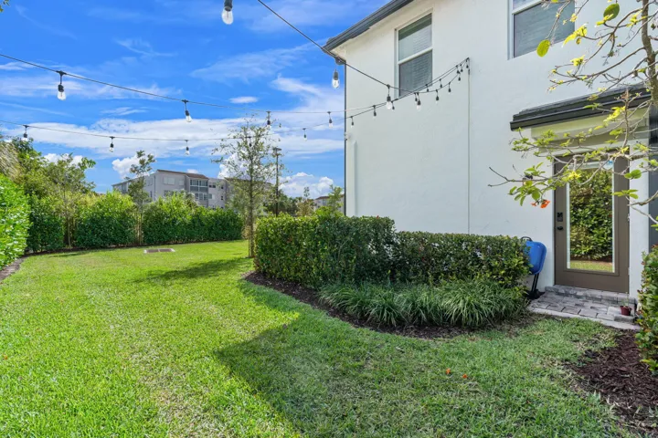 18-web-or-mls-2906 Olivia Ave, Oakland P