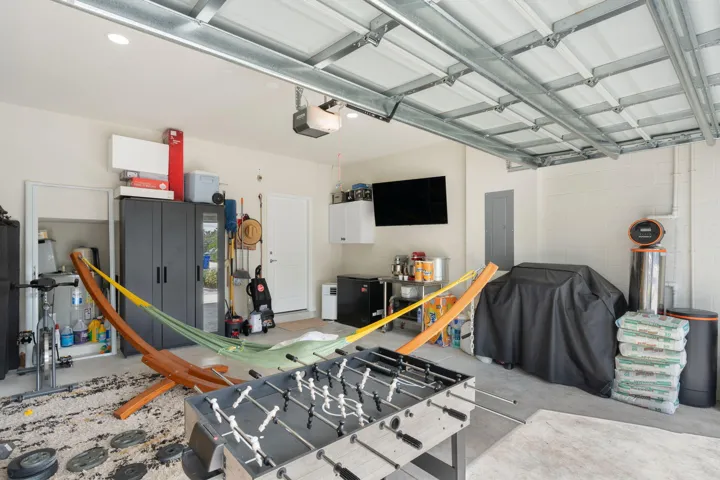 34-web-or-mls-2906 Olivia Ave, Oakland P