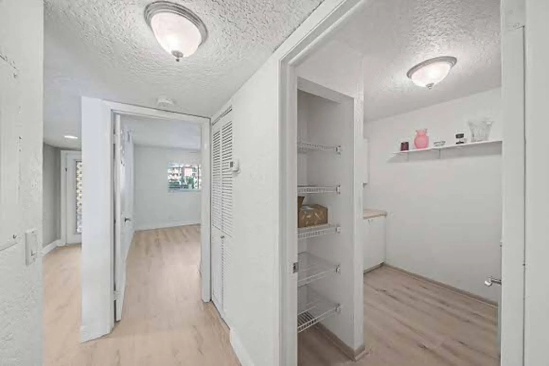 Laundry/Storage Room