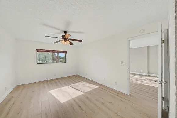 11 Primary Bedroom