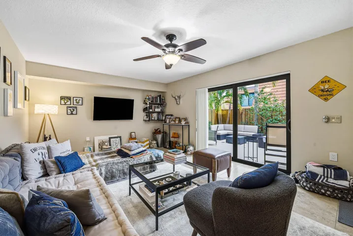 013-271527thCourt-Jupiter-FL-33477-SMALL