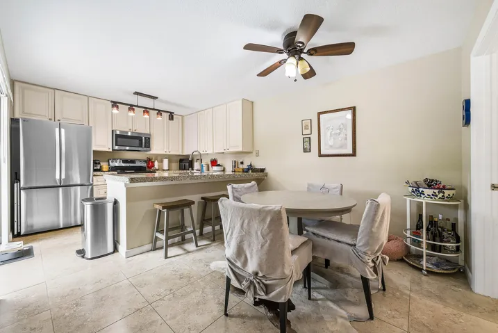 010-271527thCourt-Jupiter-FL-33477-SMALL