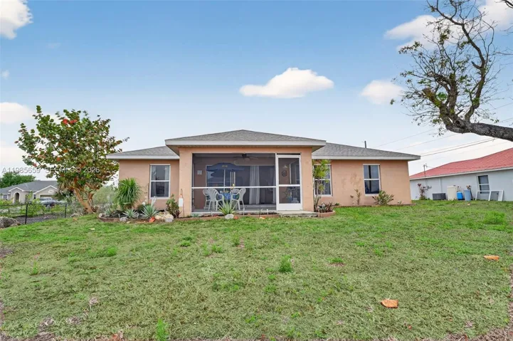 Potential for backyard oasis