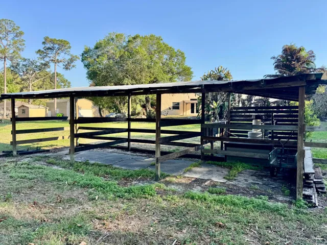 Horse Stalls