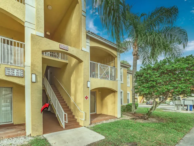 2 Exteriors (1).JPG