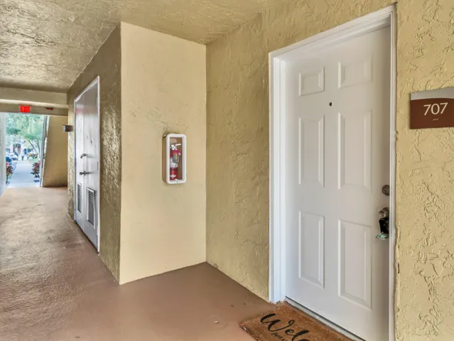 2 Exteriors (3)