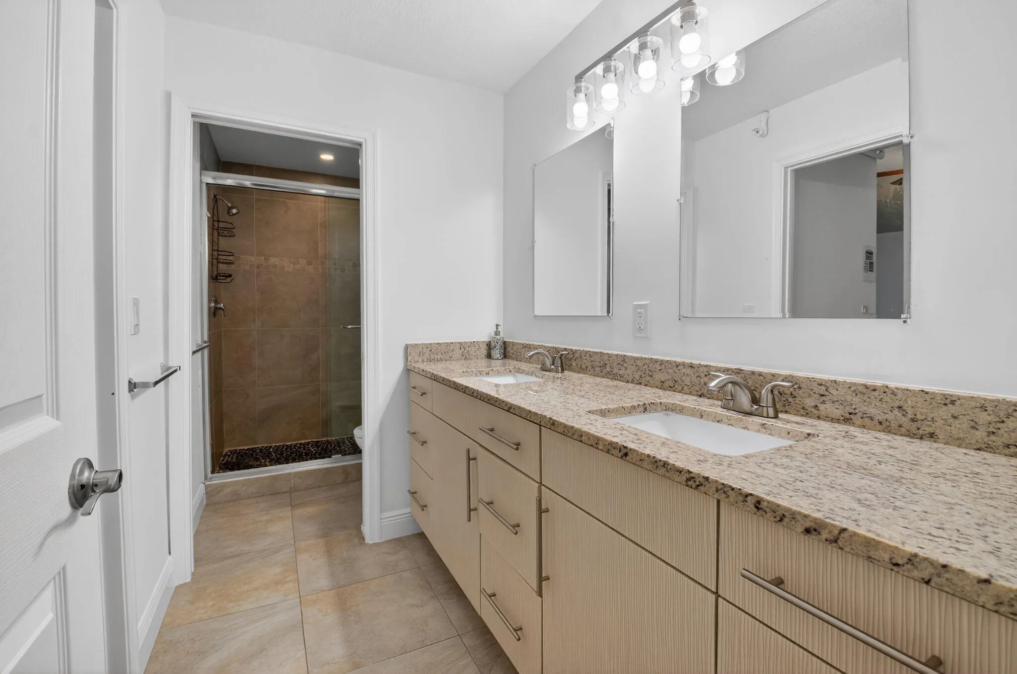 Bathroom 4