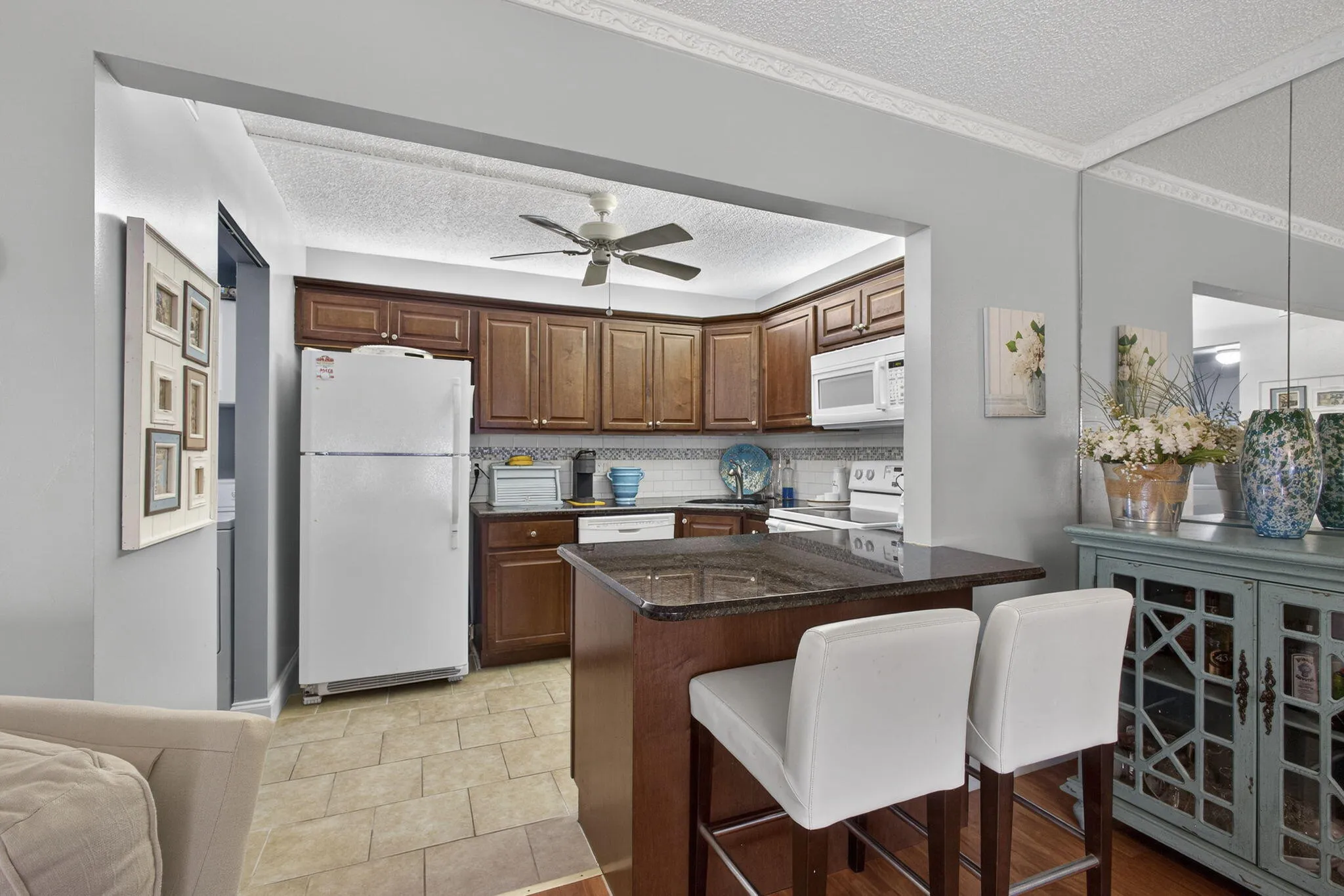 29-web-or-mls-BS1A3067