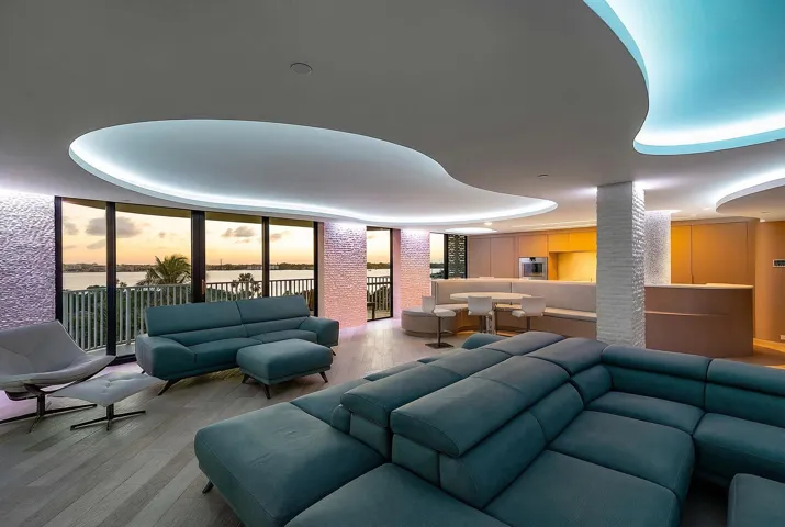 Ocean to Lake Kitchen & Sunset Dining