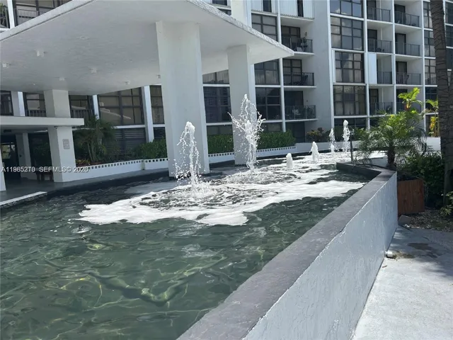 Entrance to the main lobby