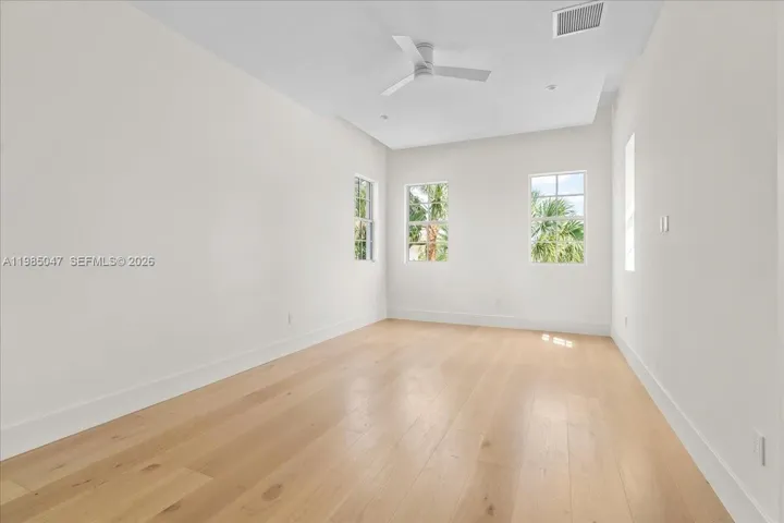 Bathroom 4