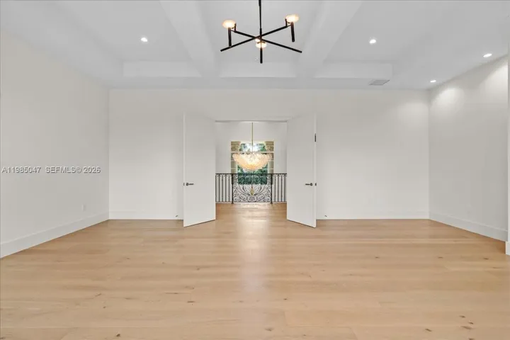 Upstairs recreation room with wet bar