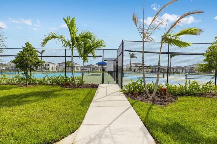 Central Park Community Amenities