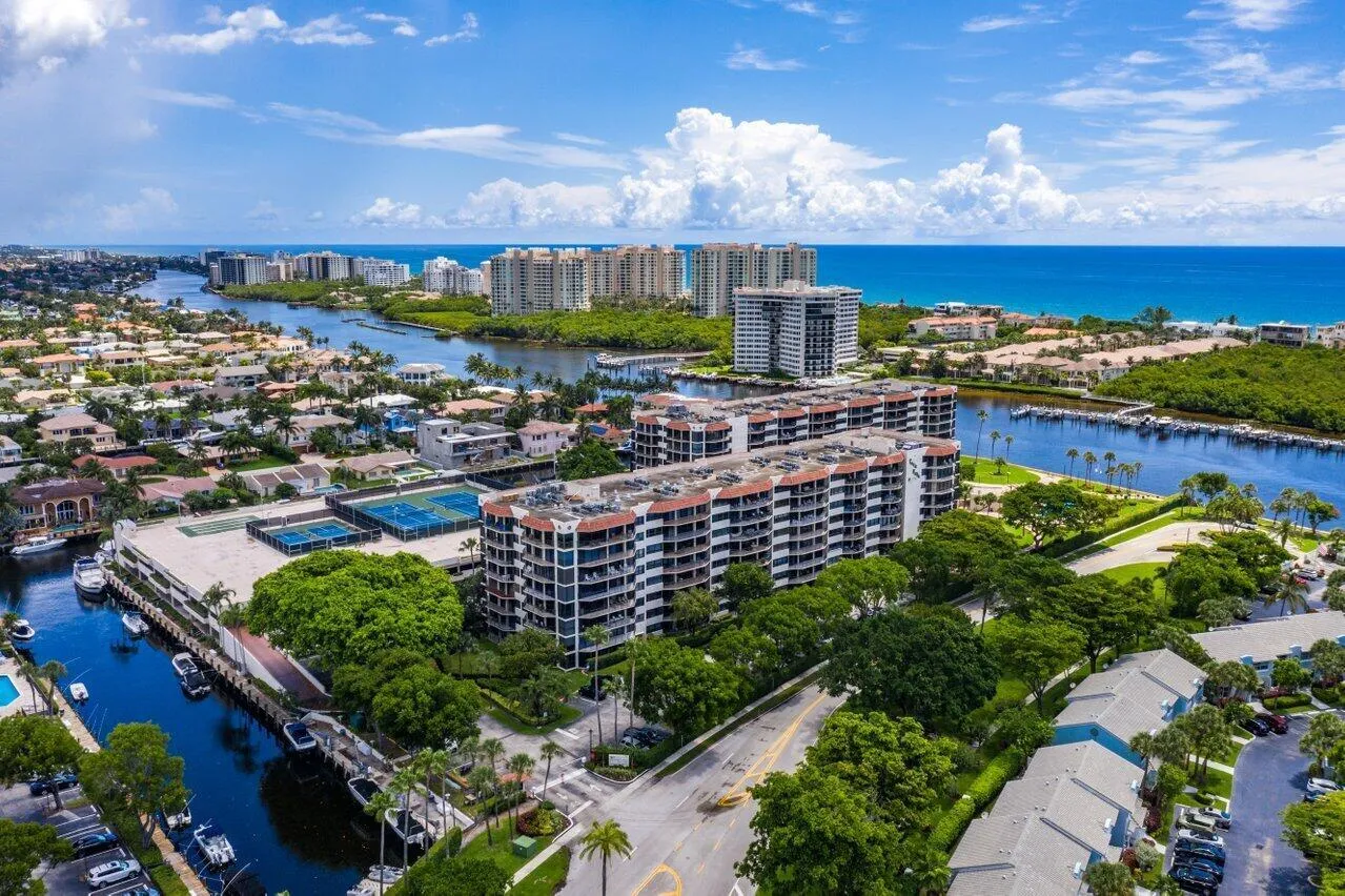 053-899JefferyStreet-BocaRaton-FL-33487-