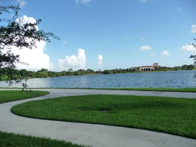 20160922223409423871000000-o