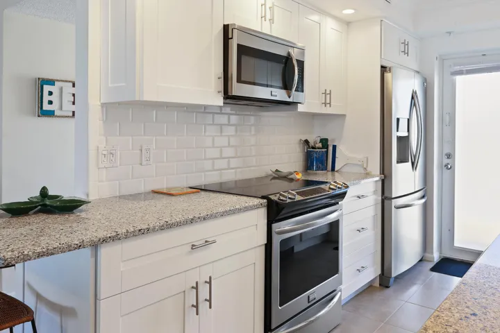 3101 S Ocean Blvd Unit APT 318-large-010
