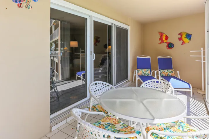 3101 S Ocean Blvd Unit APT 318-large-017