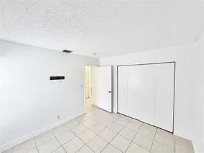 Main house 2 bedrooms 1 bath