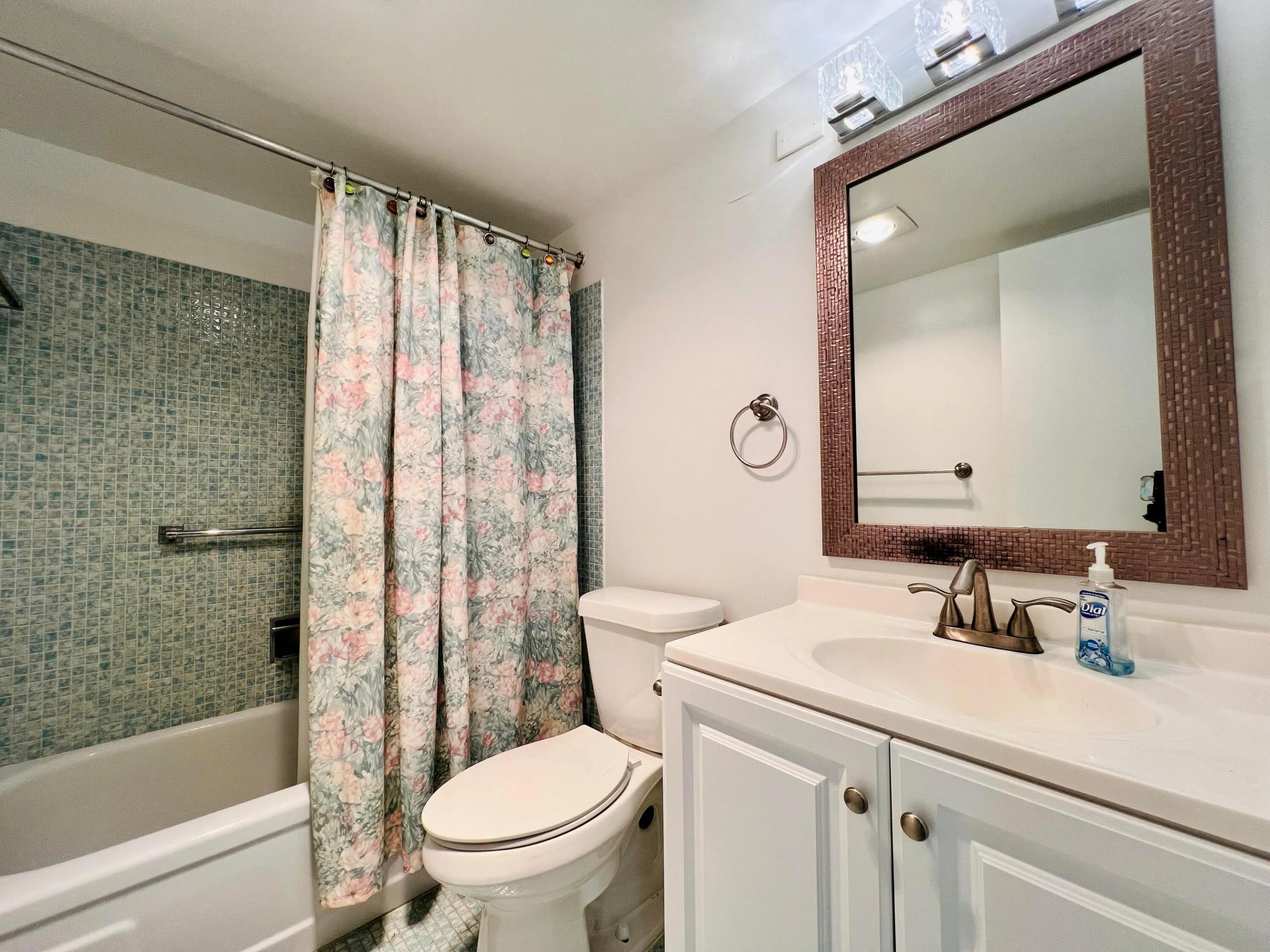 Full Bath With Updates. Tub/Shower Combo