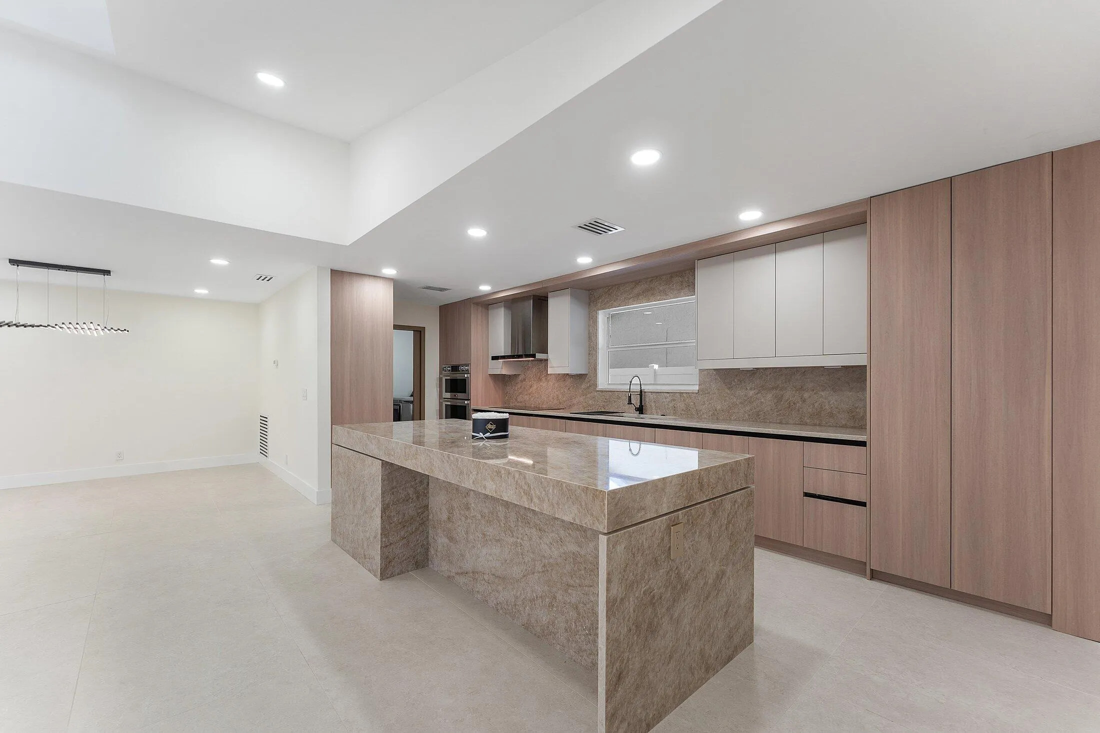 010-1380Southwest1stStreet-BocaRaton-FL-