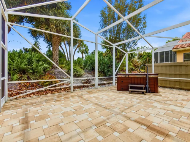 Screened Patio