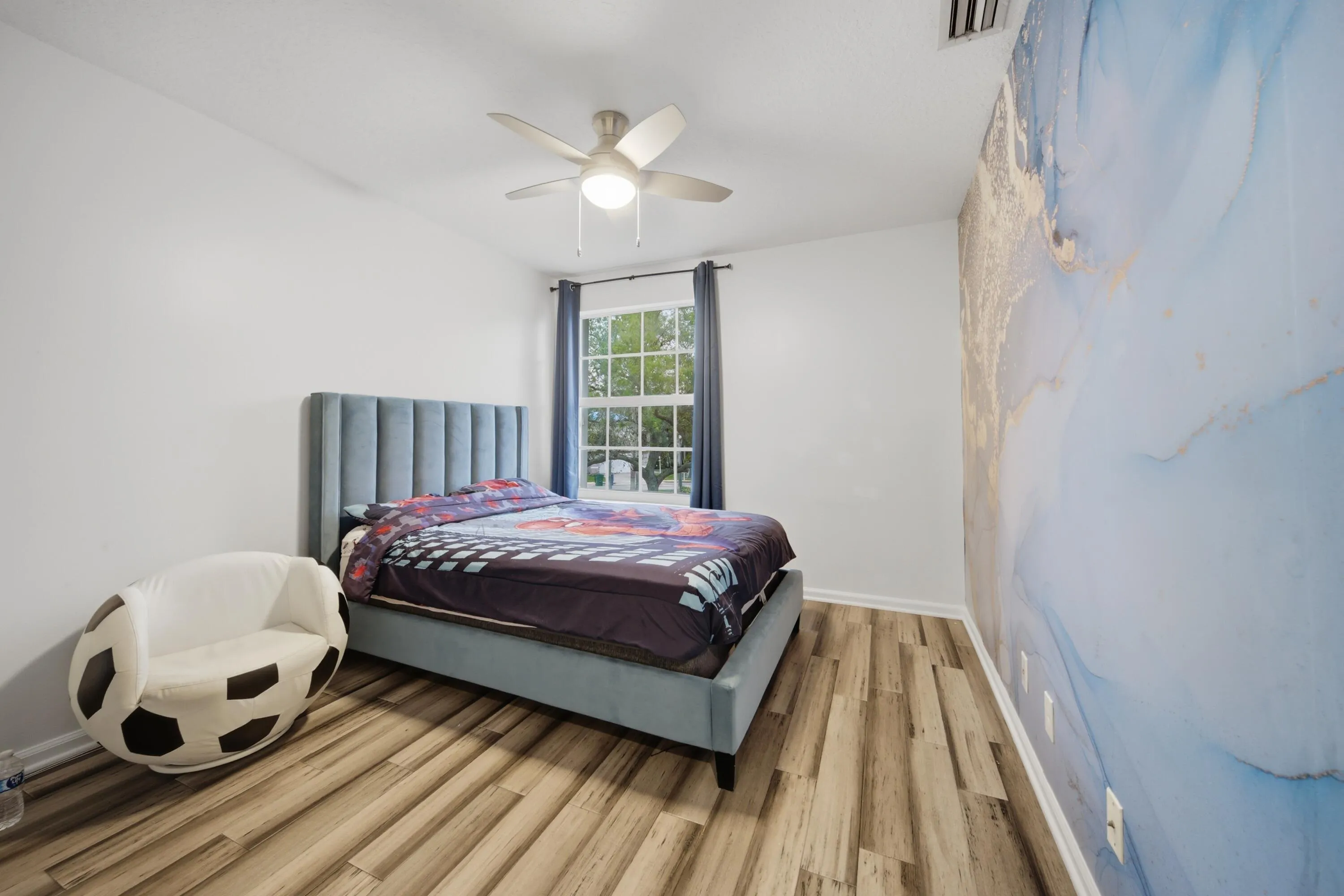 Property photo 28