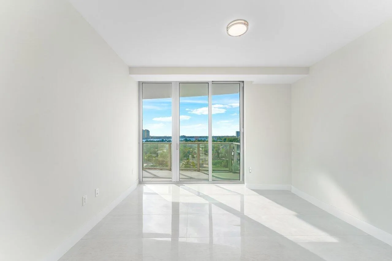 015-3100NorthOceanDrive-RivieraBeach-FL-