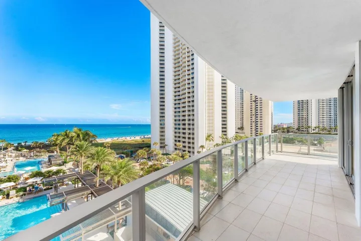 Ocean Wraparound Terraces