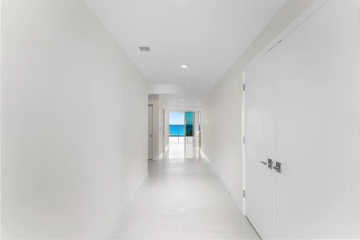 024-3100NorthOceanDrive-RivieraBeach-FL-