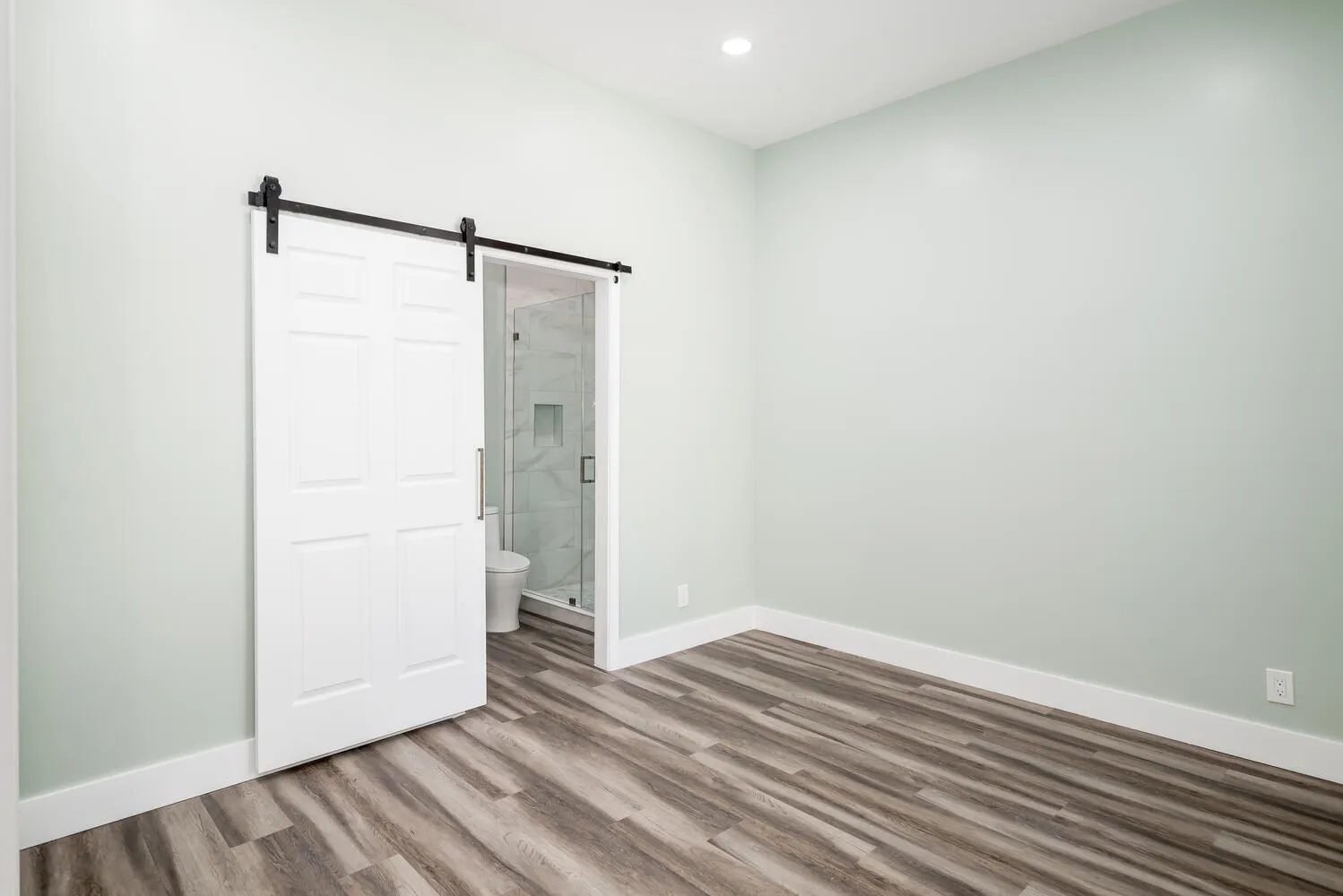Must See Property-large-034-001-Boca Gro