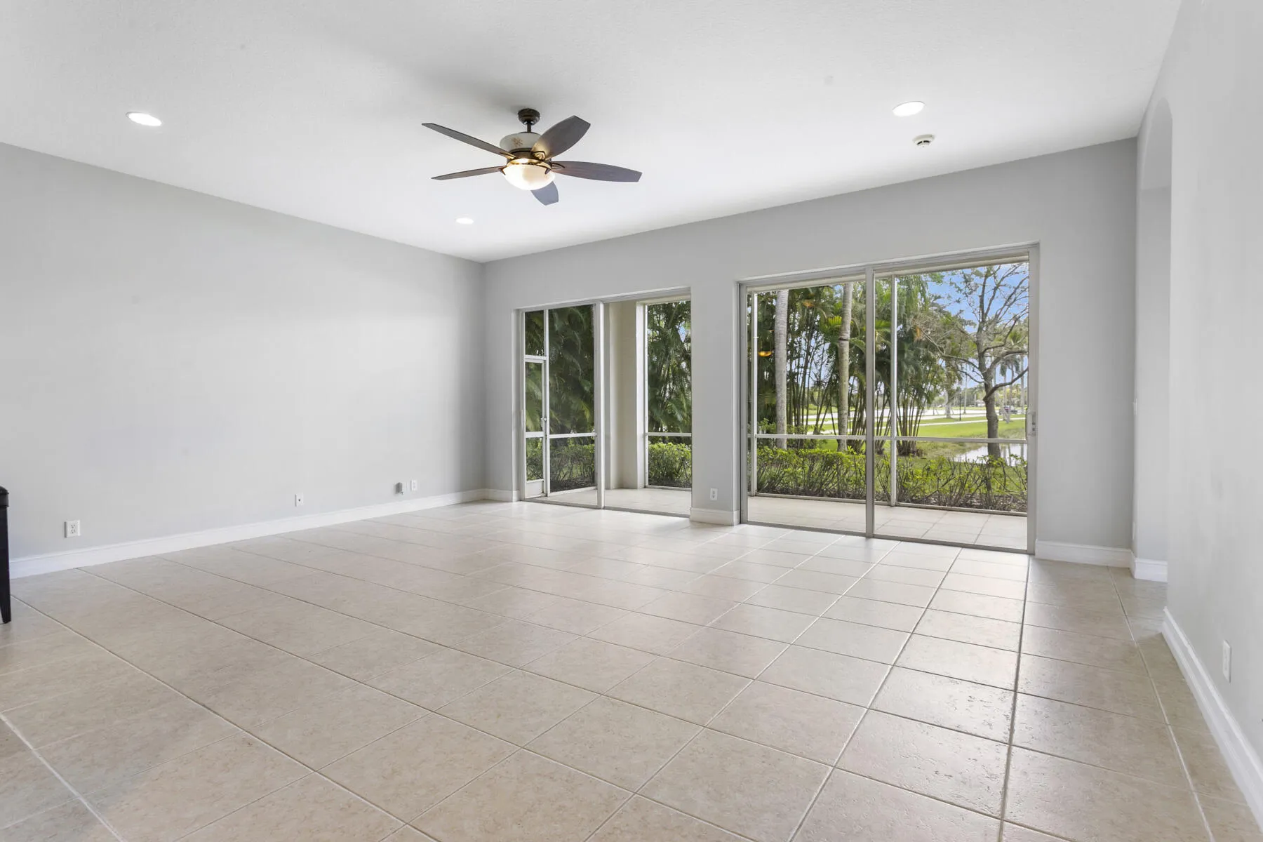 Lots of natural light with eastern and southern exposures