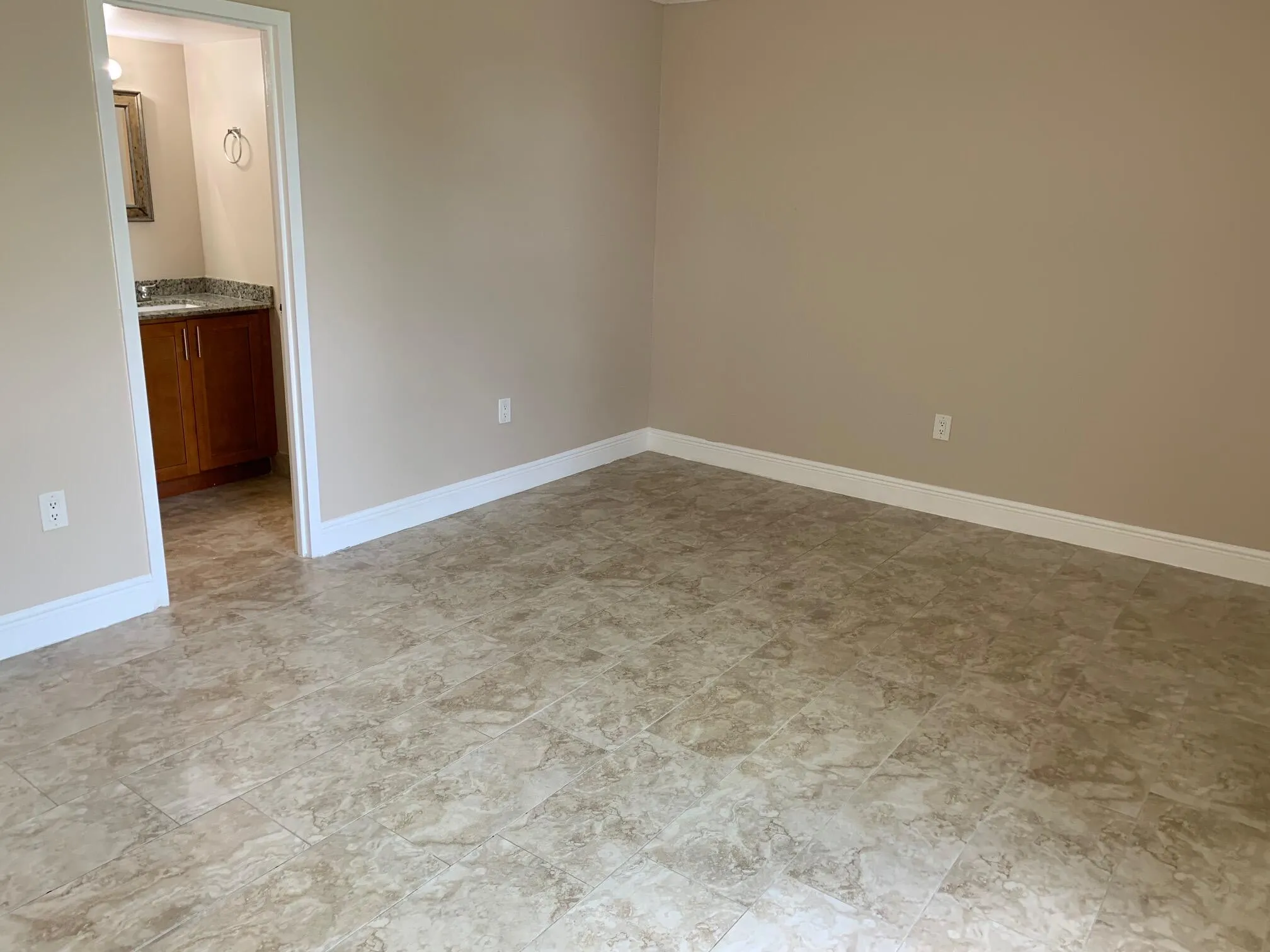 202 masterbed