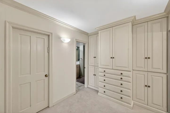 37-5500-Collins-Ave-LPG