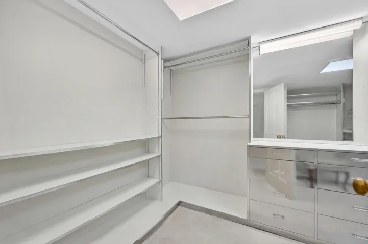 28-5500-Collins-Ave-LPG