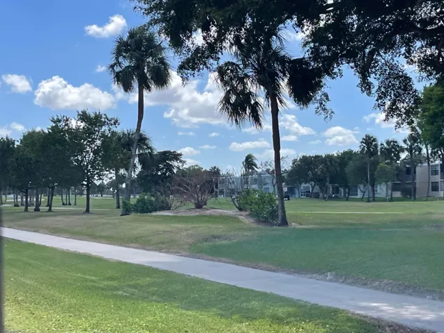 walking trail