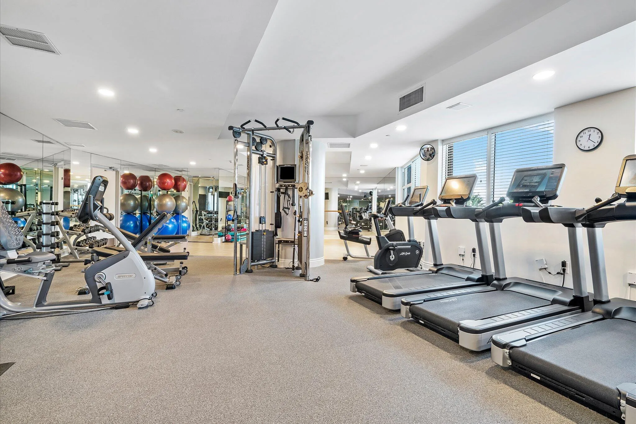 36-3200 N Ocean Gym