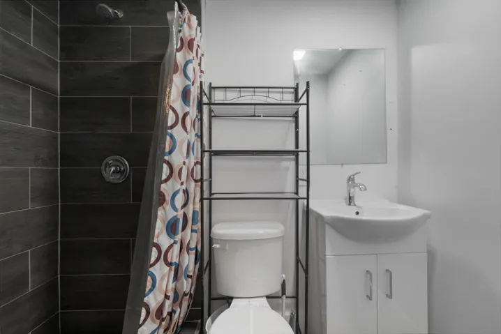Bathroom #2