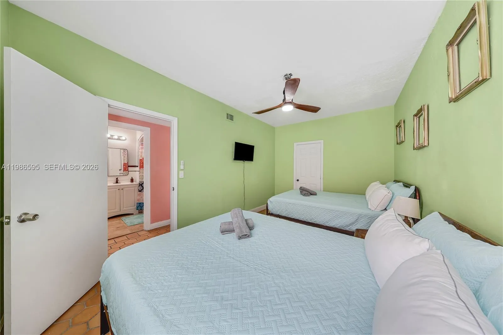 Property photo 22