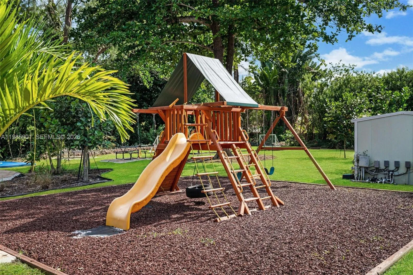 Property photo 92