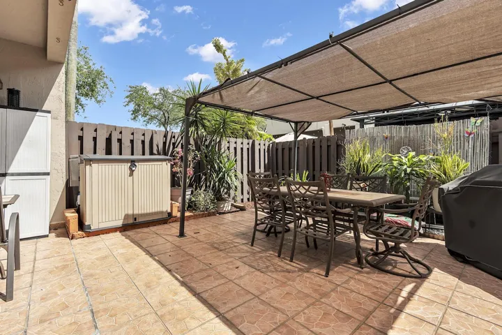16637 NW 73 pl - - 107