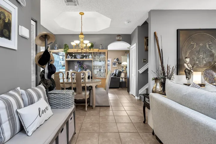 16637 NW 73 pl - - 016