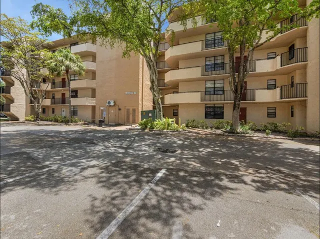 apartmentoutside1png