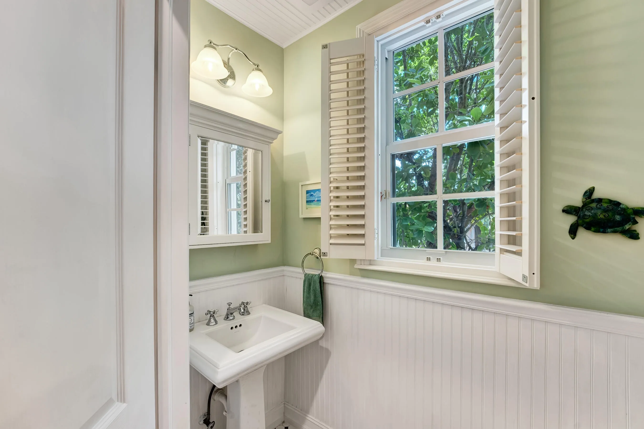 Property photo 35