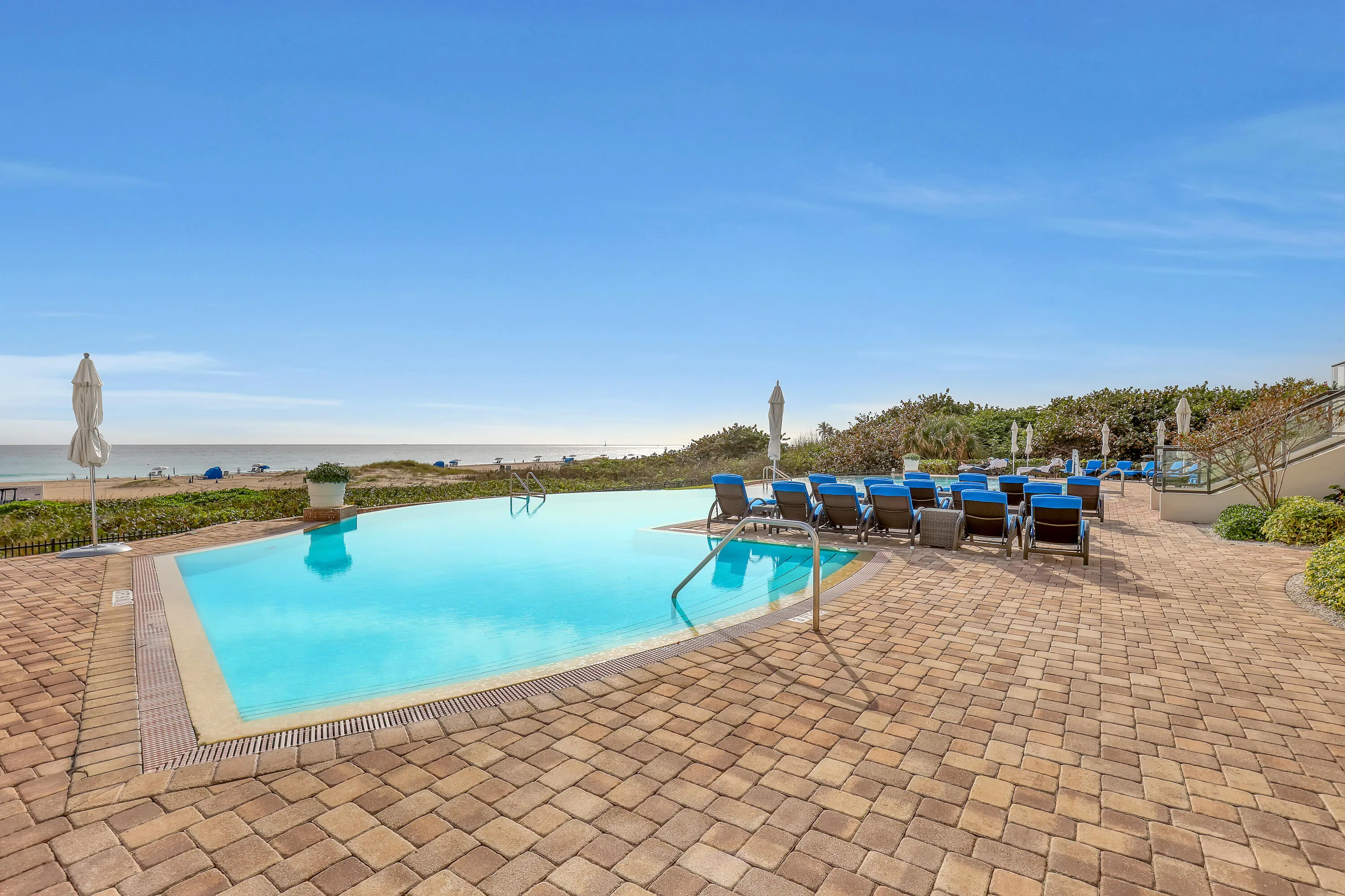 Ritz Carlton (14)