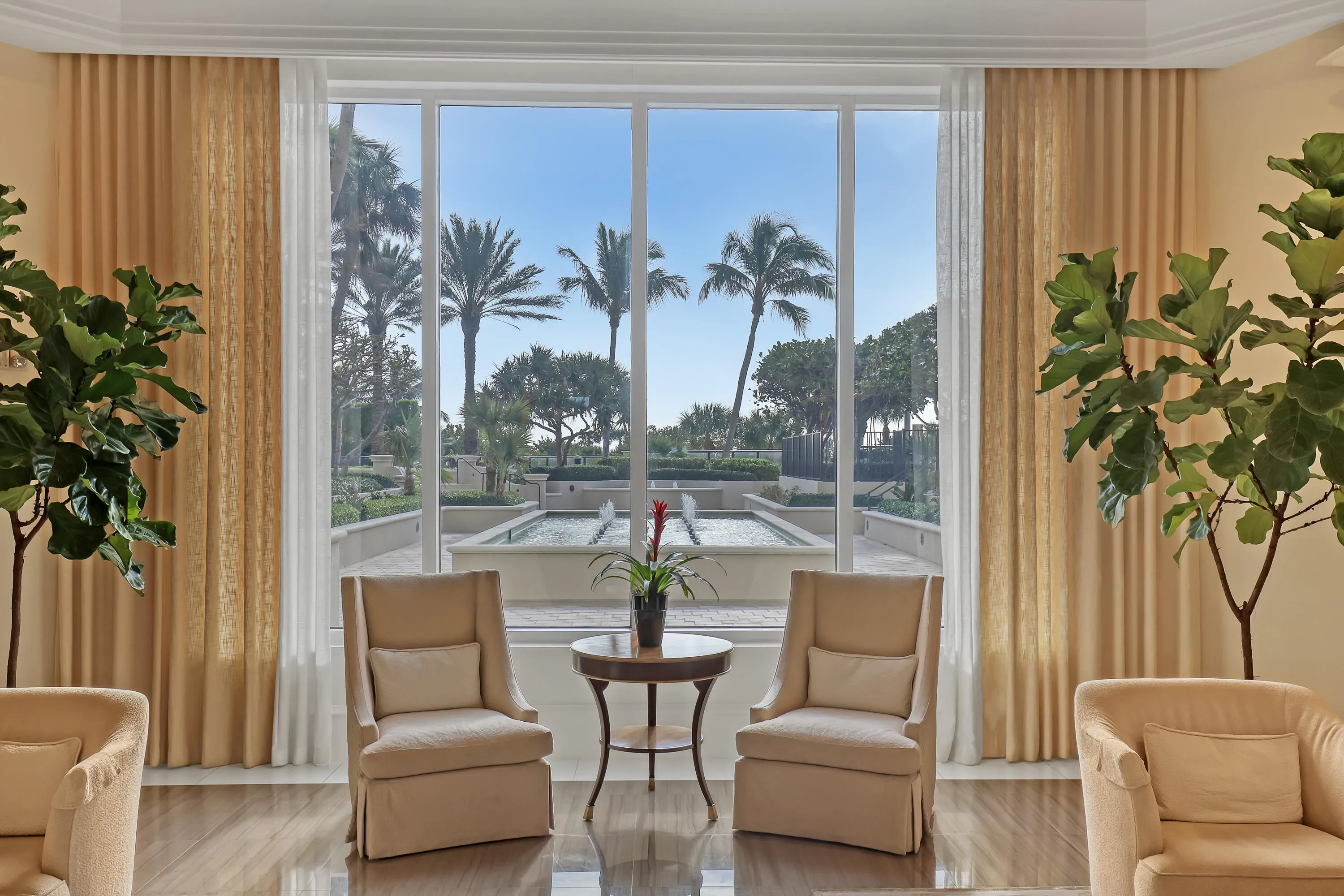 Ritz Carlton (6)
